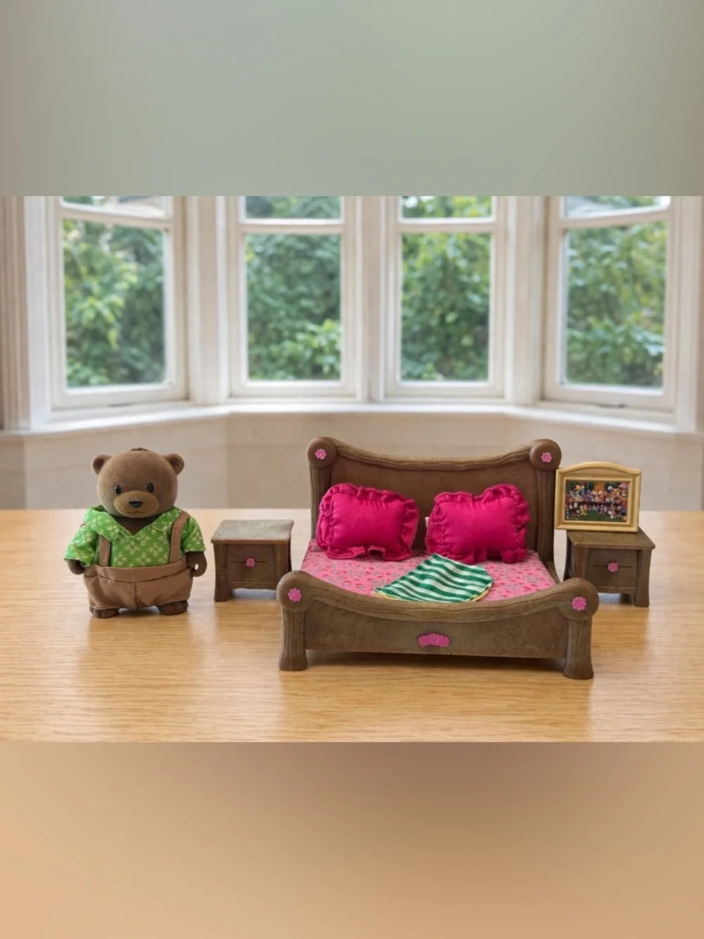 Li'l Woodzeez Miniature Furniture Playset Master Bedroom Bed w/Nighstands Pappa